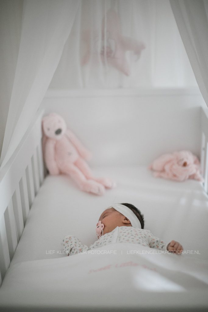 Babyfotografie, newborn fotografie, lief klein geluk fotografie, fotografie noord-holland, lifestyle fotografie